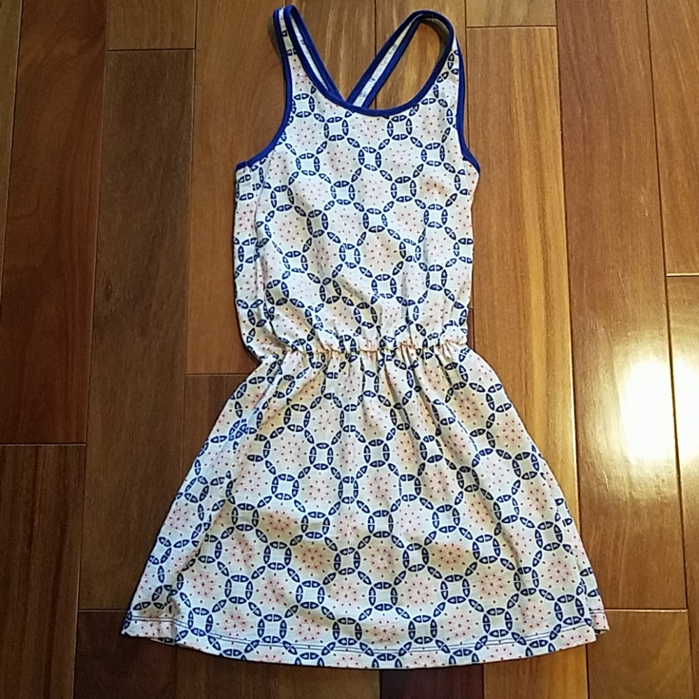 Roxy dress for a girl.